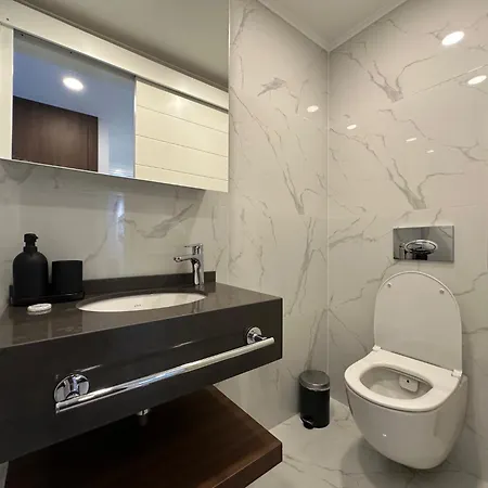 Grand Sapphire Luxury Residences 5 By Myguest Cyprus