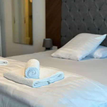 Grand Sapphire Luxury Residences 5 By Myguest Cyprus