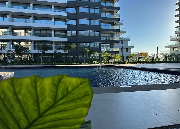 Grand Sapphire Luxury Residences 5 By Myguest Cyprus アパート