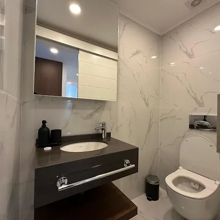 Lägenhet Grand Sapphire Luxury Residences 5 By Myguest Cyprus *