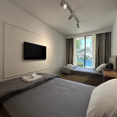 Grand Sapphire Luxury Residences 5 By Myguest Cyprus Lägenhet