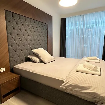 Lägenhet Grand Sapphire Luxury Residences 5 By Myguest Cyprus *