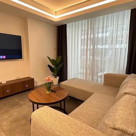 Grand Sapphire Luxury Residences 5 By Myguest Cyprus Lägenhet *
