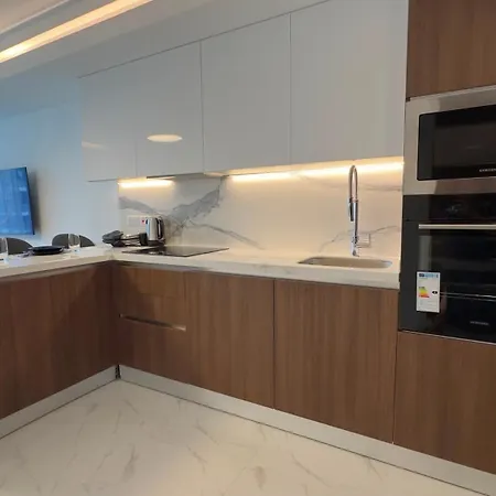 Grand Sapphire Luxury Residences 5 By Myguest Cyprus