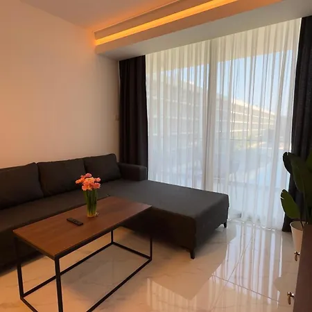 Grand Sapphire Luxury Residences 5 By Myguest Cyprus Apartment *
