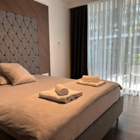 Grand Sapphire Luxury Residences 5 By Myguest Cyprus