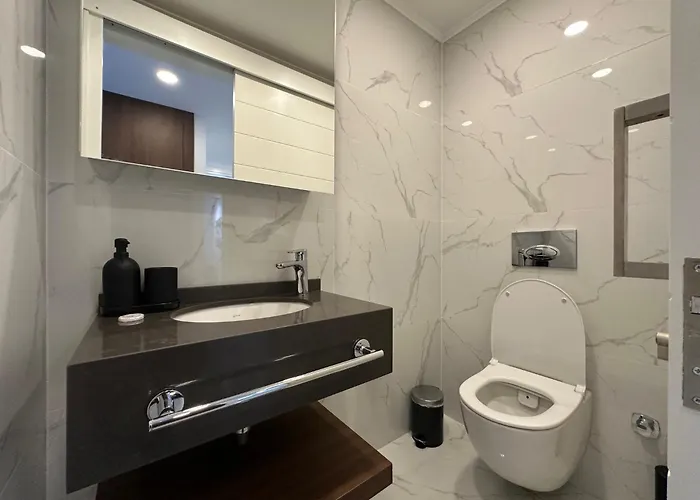 Grand Sapphire Luxury Residences 5 By Myguest Cyprus